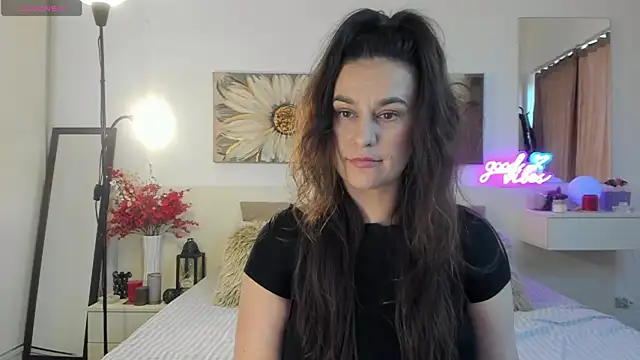 JoyCasidy online show from November 2025 01:12:02 PM