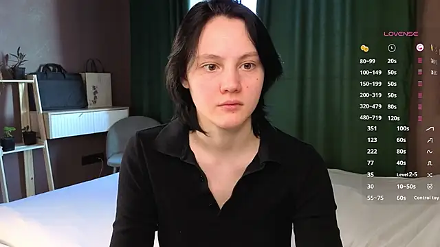 MaryCoopeer online show from October 2025 05:08:01 AM