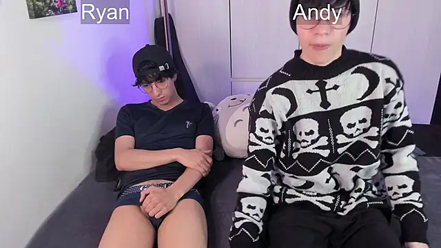 Snapshot of Aventure_Twinks chatting on December 2024 11:25:01 PM Aventure Twinks online show from December 2024 11:25:01 PM