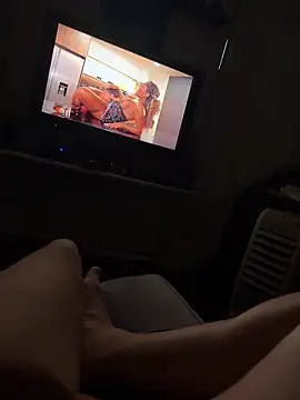 Jhonnygh12 online show from December 2025 02:49:01 AM