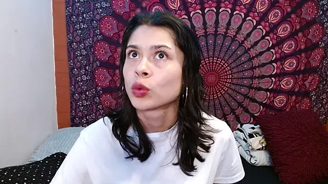 AbbySccott online show from November 2025 12:43:01 AM