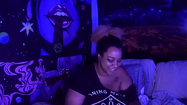 AutumnHart online show from December 2024 01:55:01 PM