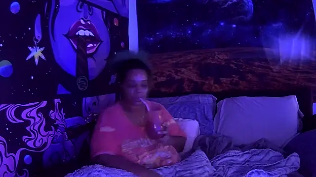 AutumnHart online show from January 2025 01:33:02 PM