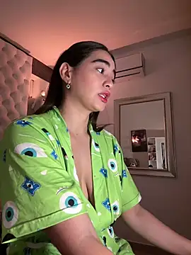 ZarahEvans online show from February 2025 08:33:01 PM