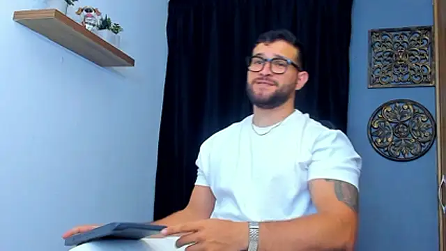 AndrewDiaz online show from March 2026 09:36:02 AM