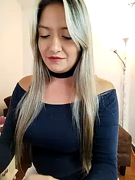 valeriahunter1 online show from January 2025 11:07:01 PM