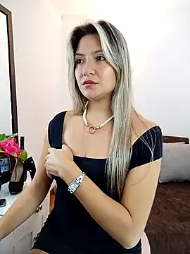 valeriahunter1 online show from March 2025 09:21:01 PM