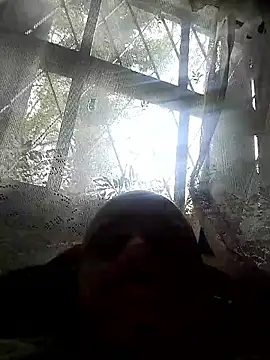 Snapshot of OFICINA_Simas-Turbo chatting on October 2025 04:08:01 PM OFICINA Simas-Turbo online show from October 2025 04:08:01 PM