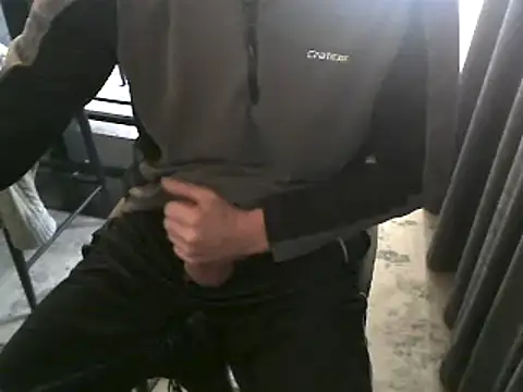 hornyman18cm39 online show from January 2025 10:58:02 AM