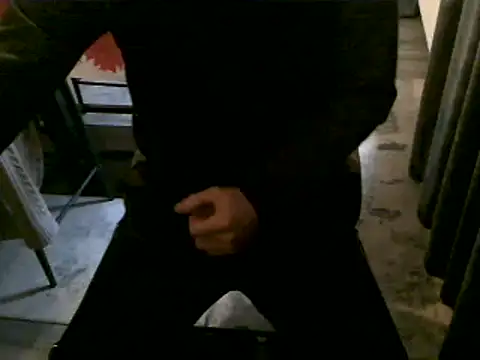 hornyman18cm39 online show from December 2025 01:42:01 PM