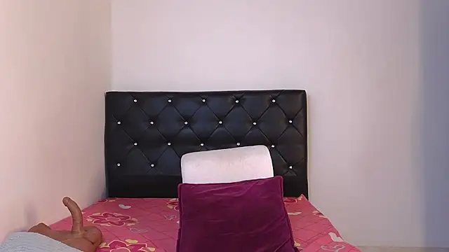 tatiana big ass boobs online show from January 2026 08:12:01 PM