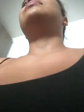 JuanaSimons online show from December 2025 11:12:01 PM