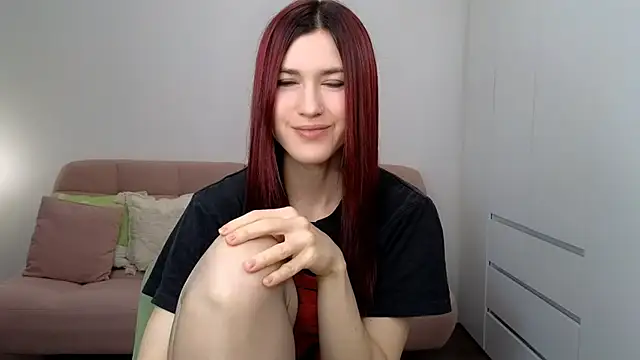 AliciaNewell online show from October 2025 09:09:01 AM