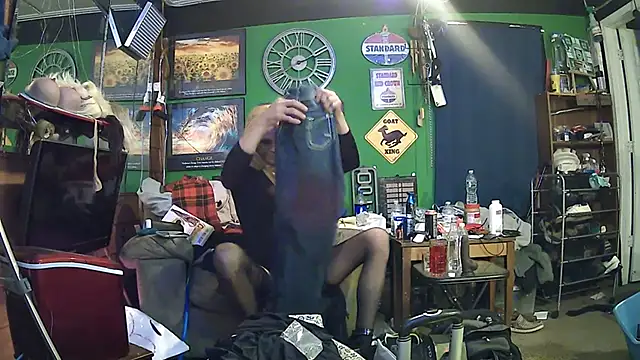 Brooke-lynn online show from February 2025 07:41:01 AM