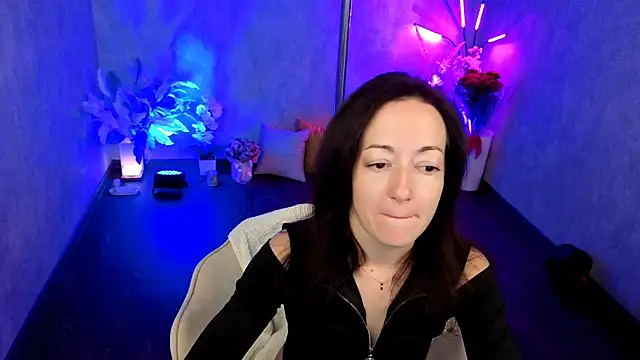 Snapshot of kimberlyray777 chatting on June 2026 10:46:02 AM kimberlyray777 online show from June 2026 10:46:02 AM
