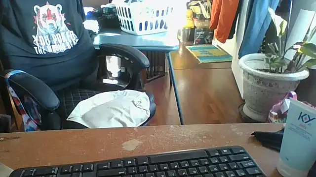 Daremeknot online show from March 2026 01:34:01 PM