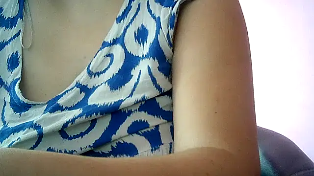 Lucinka1 online show from December 2024 12:29:02 PM