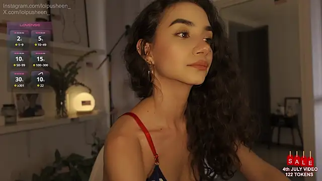 Snapshot of JulietteDee chatting on July 2026 10:16:01 PM JulietteDee online show from July 2026 10:16:01 PM