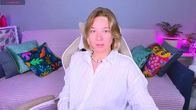 Snapshot of Karen_morris chatting on July 2026 06:32:02 PM Karen morris online show from July 2026 06:32:02 PM
