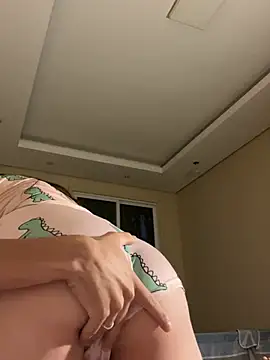 brazillliangirl online show from February 2026 01:25:02 AM