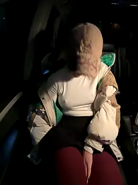 LikaCat online show from October 2025 11:46:01 PM