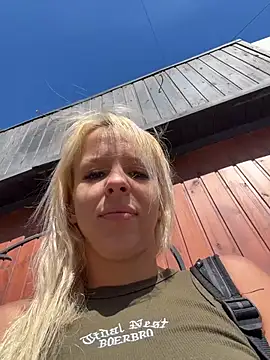 LikaCat online show from July 2026 03:56:01 AM