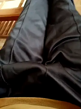 Alonesexyboy1 online show from February 2025 06:36:01 AM