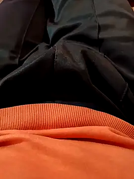 Alonesexyboy1 online show from February 2025 02:57:02 PM