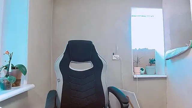 Snapshot of RosaJil chatting on September 2025 03:00:02 PM RosaJil online show from September 2025 03:00:02 PM