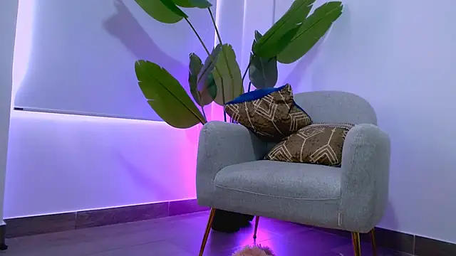 Sara ow online show from February 2026 07:20:02 PM