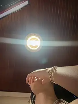 MarianaBenz online show from December 2025 12:41:02 AM