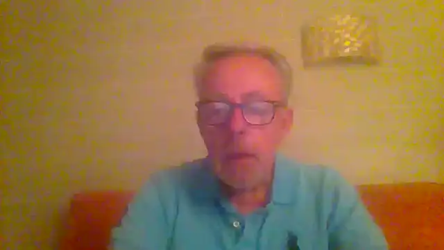Snapshot of tuggy59 chatting on May 2026 04:06:01 AM tuggy59 online show from May 2026 04:06:01 AM