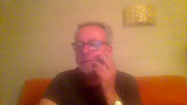 Snapshot of tuggy59 chatting on May 2026 04:51:02 AM tuggy59 online show from May 2026 04:51:02 AM