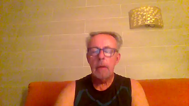 Snapshot of tuggy59 chatting on July 2026 03:13:02 AM tuggy59 online show from July 2026 03:13:02 AM