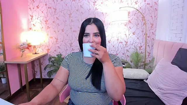 taylor bennet online show from January 2026 11:58:02 AM