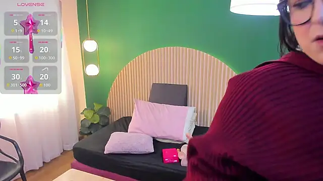 taylor bennet online show from February 2026 11:54:02 AM