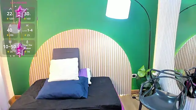 taylor bennet online show from March 2026 07:09:02 PM