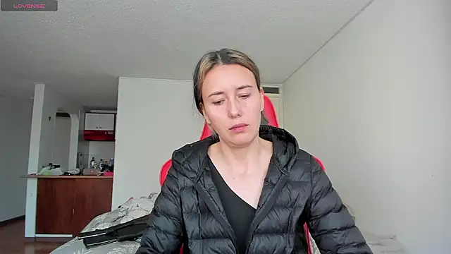 Snapshot of zoe_jeane_beker chatting on March 2026 10:27:02 PM zoe jeane beker online show from March 2026 10:27:02 PM