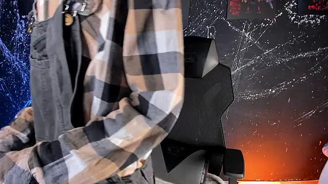 DereckCooperr online show from January 2026 11:20:01 PM