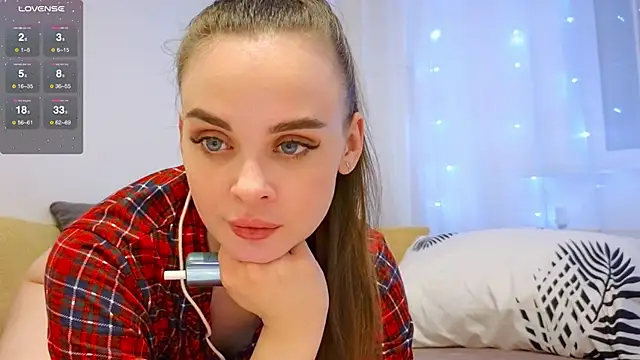 KristenSayles online show from December 2024 11:31:02 PM