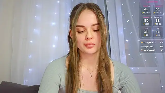 KristenSayles online show from January 2025 07:40:01 PM