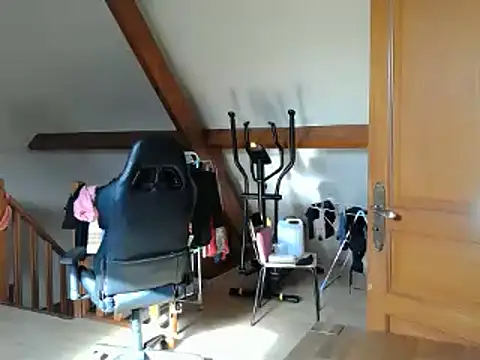 Snapshot of Nat70 chatting on March 2025 09:32:02 AM Nat70 online show from March 2025 09:32:02 AM