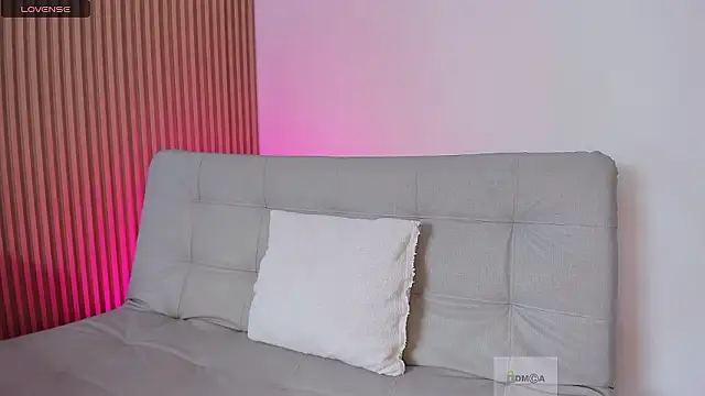 Snapshot of susan__hills chatting on December 2024 08:07:01 PM susan hills online show from December 2024 08:07:01 PM