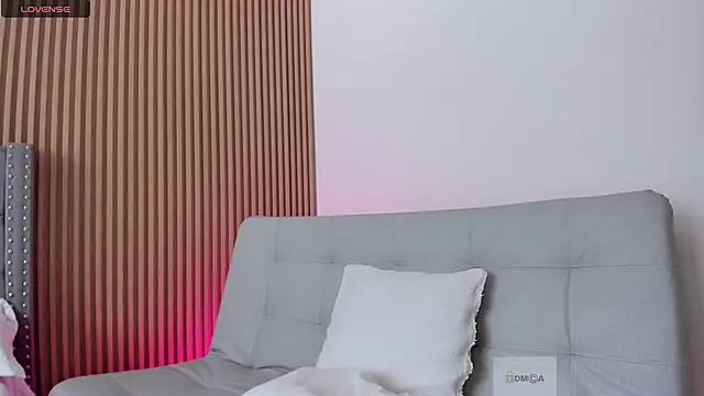 Snapshot of susan__hills chatting on March 2025 02:44:01 PM susan hills online show from March 2025 02:44:01 PM