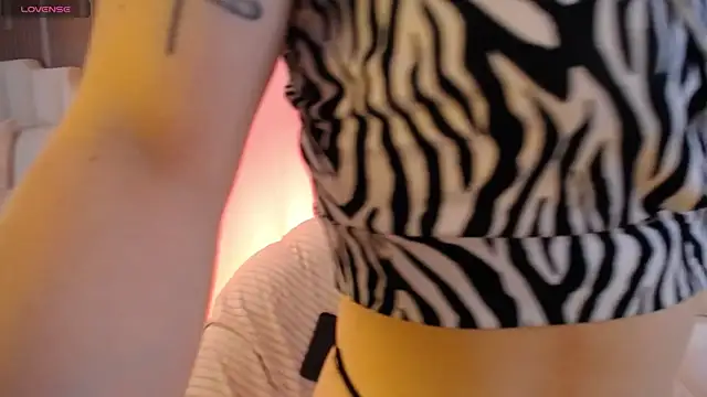 Katy Van online show from March 2026 09:38:02 PM