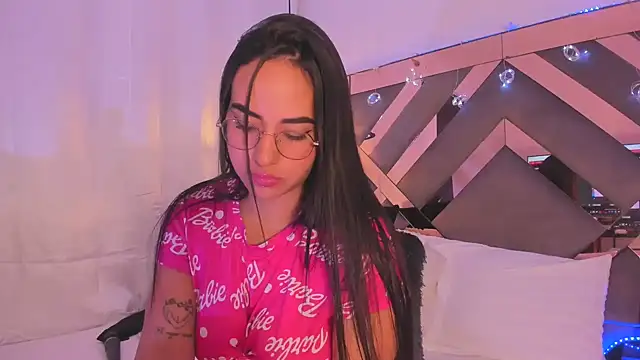 Snapshot of anniesweet02 chatting on March 2025 01:48:01 AM anniesweet02 online show from March 2025 01:48:01 AM