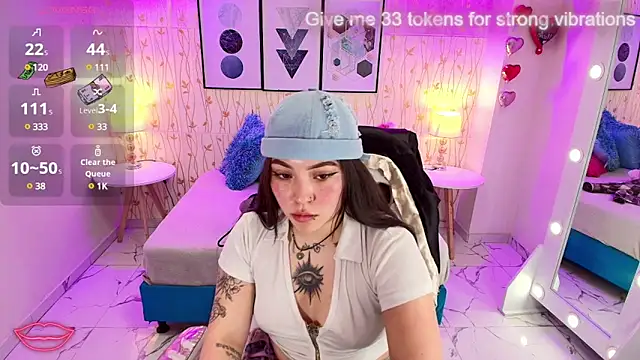 Snapshot of Isa_reel chatting on February 2025 08:05:02 PM Isa reel online show from February 2025 08:05:02 PM