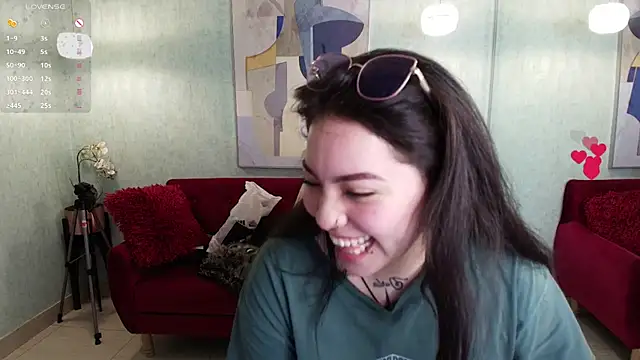 Snapshot of Isa_reel chatting on March 2025 08:06:02 PM Isa reel online show from March 2025 08:06:02 PM