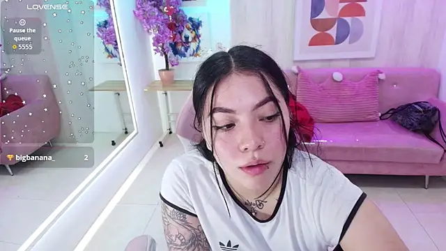 Isa reel online show from February 2026 04:07:01 AM