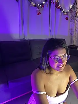 tina olsen07 online show from December 2024 12:43:02 AM